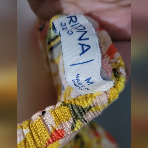 Arizona Jean Co Floral Print Romper NWT - Picture 5 of 13